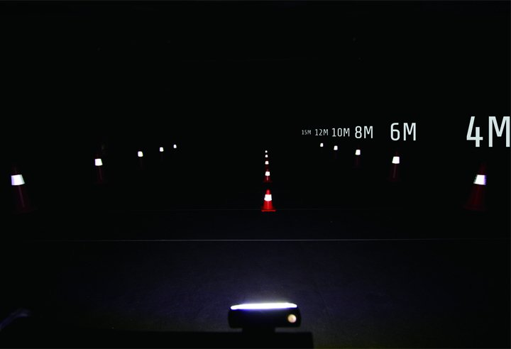 Moon Comet-X Front Light - 60 Lumens for Front Lights 3 Moon Comet-X Front Light - 60 Lumens for Front Lights - Image 3