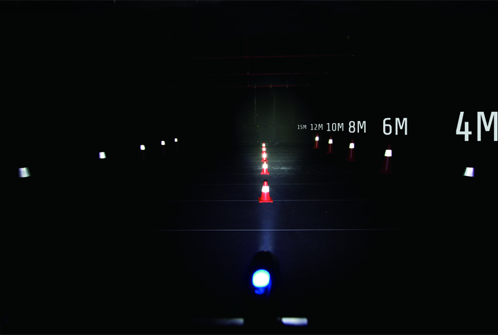 Moon Meteor-X Auto Front Light 2019 - 320 Lumens for Front Lights 6 Moon Meteor-X Auto Front Light 2019 - 320 Lumens for Front Lights - Image 6