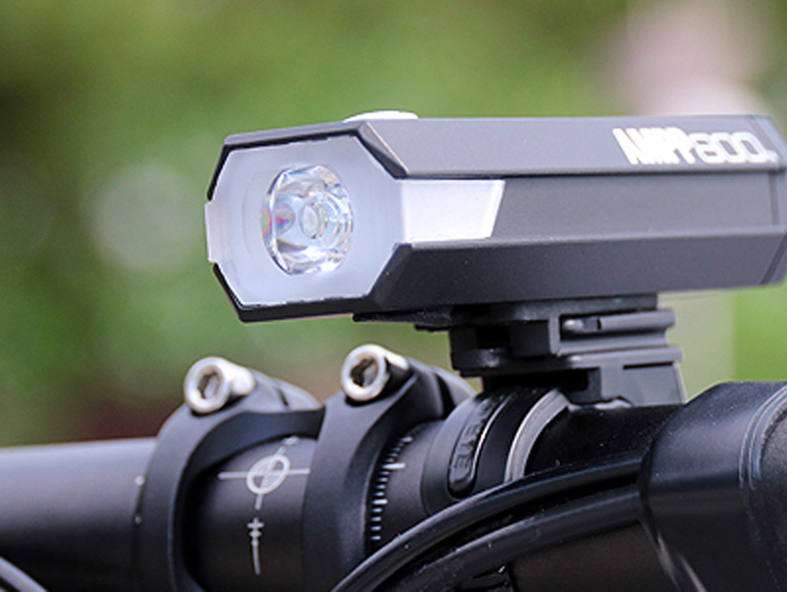 Cateye AMPP800 and Rapid X2 Light Set - Black for Light Sets 6 Cateye AMPP800 and Rapid X2 Light Set - Black for Light Sets - Image 6